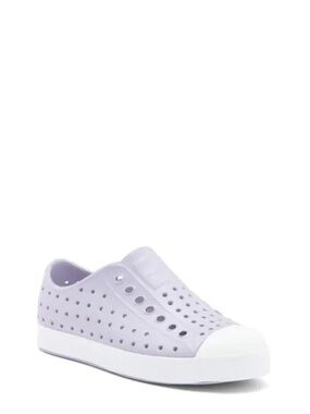 Native Lavender Women’s Sandals